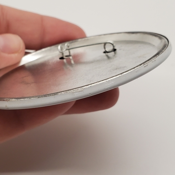 Vintage 1989 Anheuser-Busch Drink Responsibly Pin - Picture 5 of 5